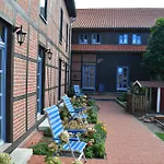 Lindenhof Nordsteimke 酒店 *